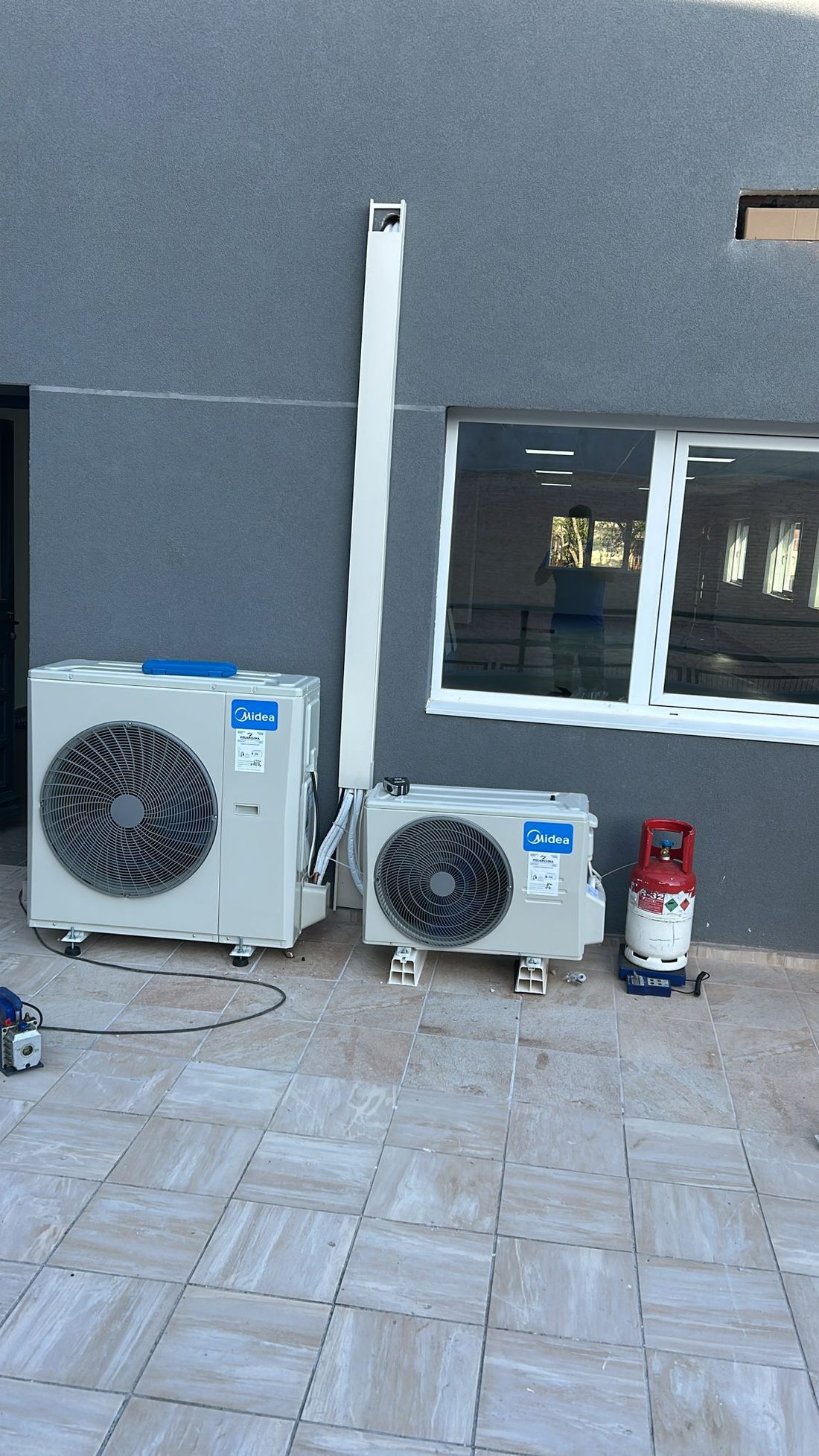 Instalación de climatización en restaurante